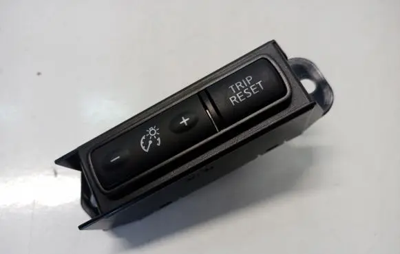 Fog light switch