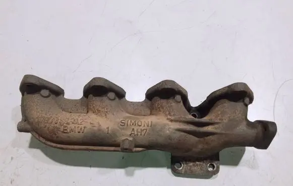 BMW 1 E82 E88 Exhaust manifold 779738902