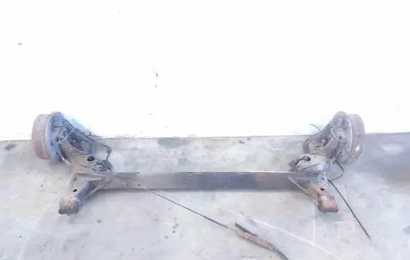 Opel Tigra B Rear axle beam 