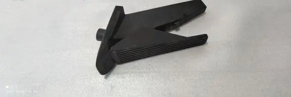 Volvo XC60 Accelerator throttle pedal 32212451