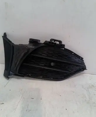 Mercedes-Benz GLC C253 Front bumper lower grill A2538858104