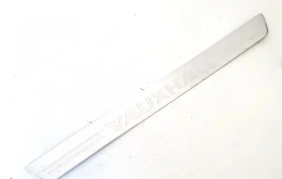 Opel Insignia A Front sill trim cover 13272116 545279093