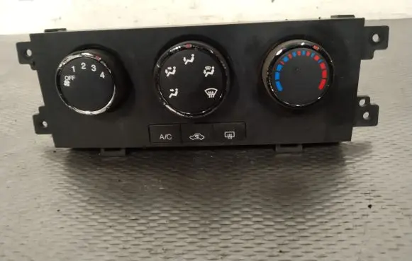 Chevrolet Captiva Climate control unit 0706210041 96820197