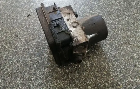 Peugeot 607 ABS Pump 9660470280 0265950326