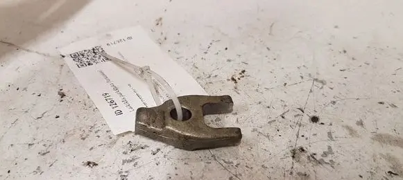Renault Master III Fuel Injector clamp holder