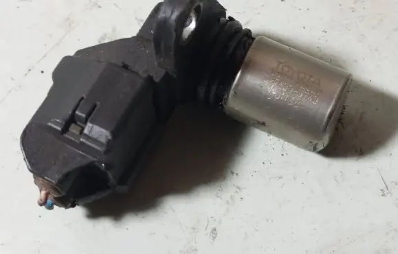 Toyota Corolla Verso AR10 Camshaft position sensor 9091905029 0296000740
