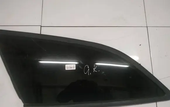 Ford Mondeo MK IV Rear side window as3