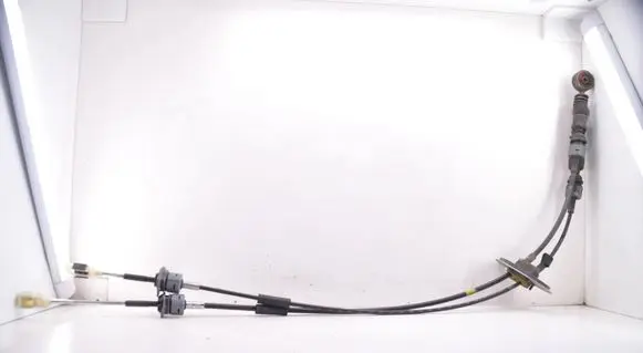 Hyundai ix35 Gear shift cable linkage 2Y3000L20