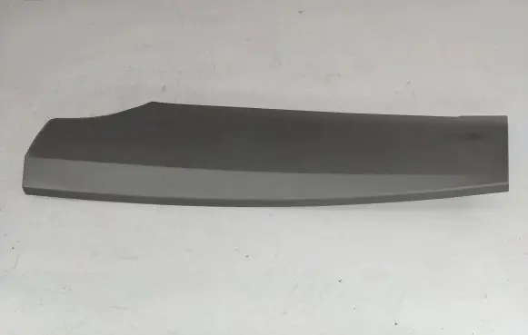 Volvo XC90 Rear seat side bottom trim 39829971