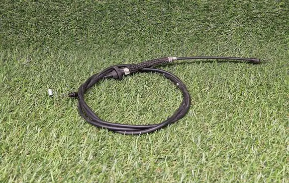 Volvo C30 Engine bonnet/hood lock release cable 30745005