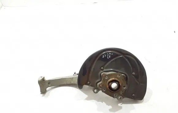 Audi Q7 4M Front wheel hub 4M0407254J