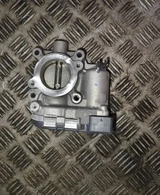 Nissan Qashqai J12 Throttle valve A2821410200