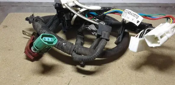 Engine installation wiring loom