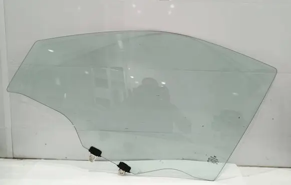Mercedes-Benz X-class W470 Front door window glass four-door E000199 43R011583