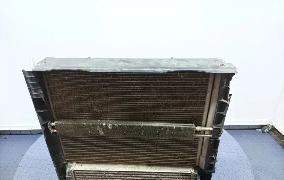 BMW X6 E71 Coolant radiator