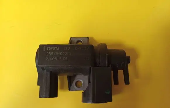 Toyota Avensis T250 Turbo solenoid valve 258190R011 70051308