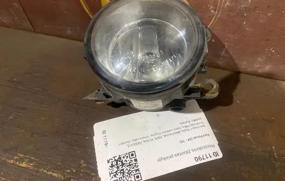Ford Focus Front fog light 2N1115201AB