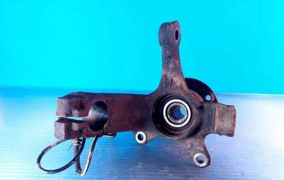 Citroen C1 Front wheel hub spindle knuckle