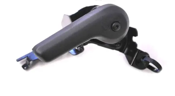 Engine bonnet (hood) release handle