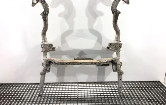 Audi Q7 4M Front subframe 4M0399315Q