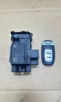 Audi Q5 SQ5 8R Ignition lock 8K0909131D