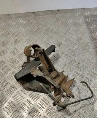 Mazda BT-50 Brake power pressure regulator 