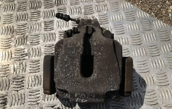 BMW 5 F10 F11 Front brake caliper