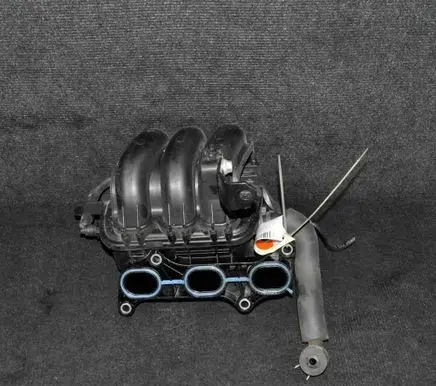 Toyota Aygo AB10 Intake manifold