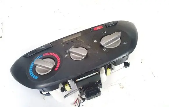 Toyota RAV 4 (XA20) Climate control unit 5590042150 55900-42150