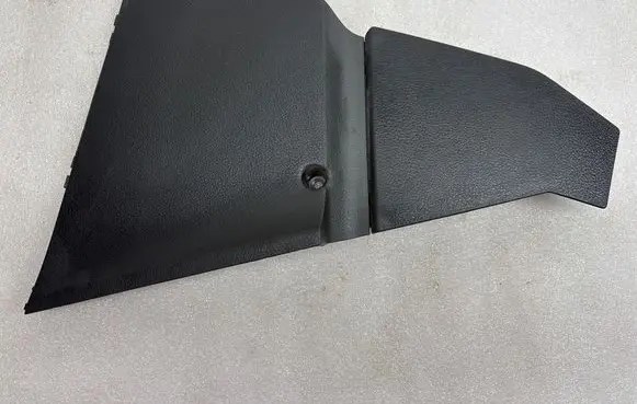 Nissan X-Trail T30 Dashboard side end trim 68931EQ400