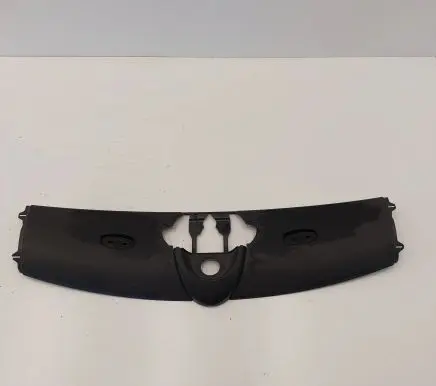 (B) pillar trim (top)