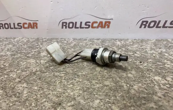 Volkswagen II LT Hand parking brake sensor 0005456909