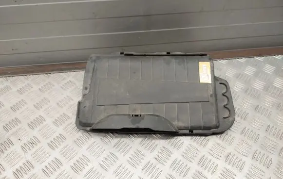 Mercedes-Benz GLA W156 X156 Battery box tray cover/lid A2465410005