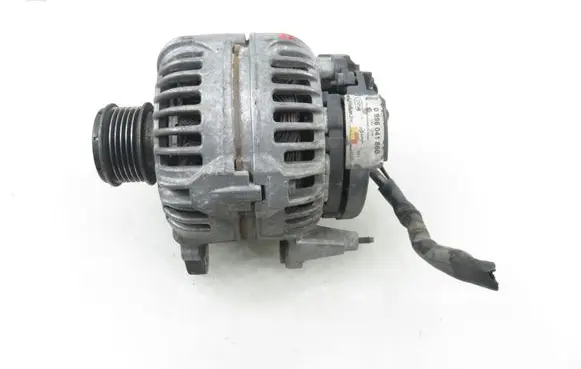 Volkswagen Golf IV Generator/alternator 0124515121 038903024F
