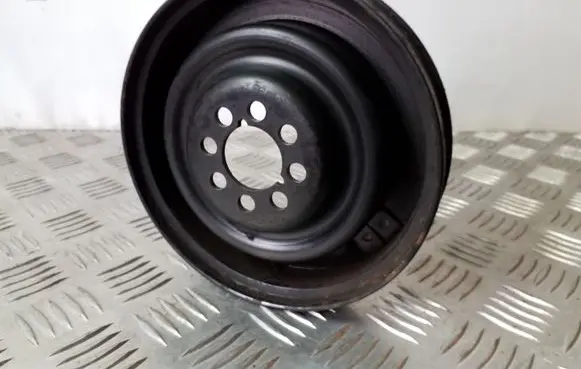 Audi A4 S4 B5 8D Crankshaft pulley 078105255F
