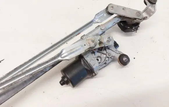 Mercedes-Benz X-class W470 Front wiper linkage and motor 7816C058A