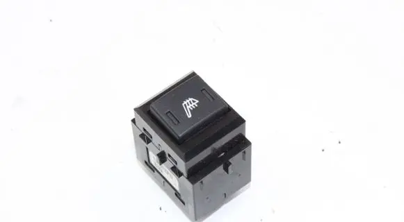 Land Rover Range Rover Sport L320 Seat heating switch YUF500120PVJ