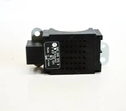 Volkswagen Golf Plus Aerial antenna amplifier 5M0035570B