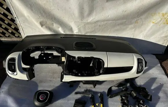 Fiat 500L Dashboard 