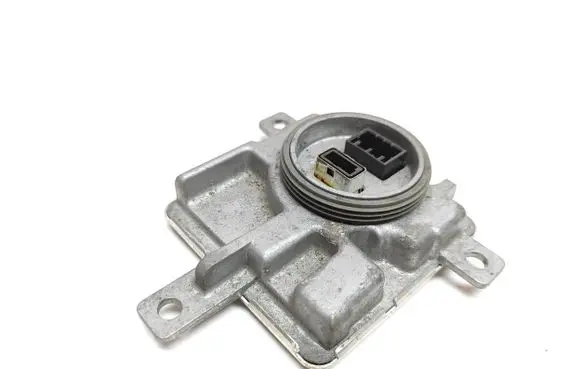 Audi A4 S4 B8 8K Headlight ballast module Xenon 8K0941597E 07829096 W003T22071