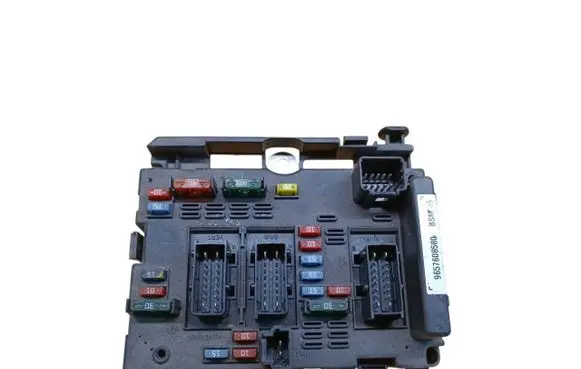 Peugeot 307 BSM Control unit 9657608580 50138815