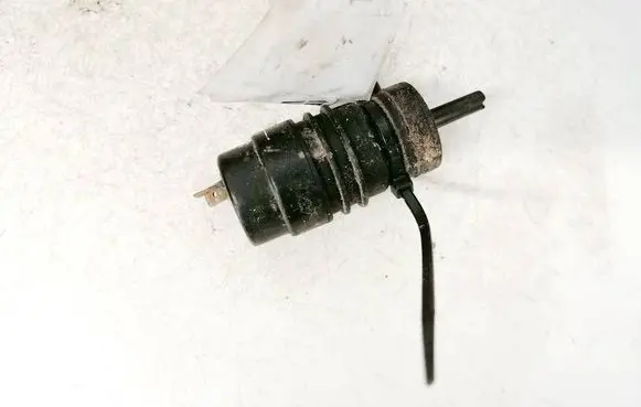 Volkswagen II LT Windscreen/windshield washer pump