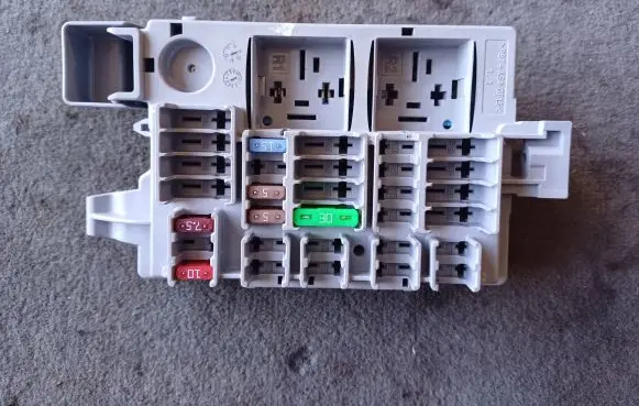 BMW 5 G30 G31 Fuse box set 9350314 6114V7 0300922