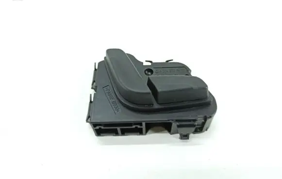 Mercedes-Benz C W204 Seat control switch A2048708910