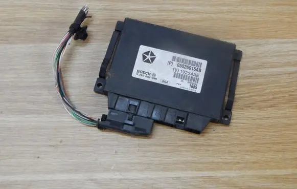 Jeep Grand Cherokee (WK) Parking PDC control unit/module 05026016AB 0263004090 19224AE