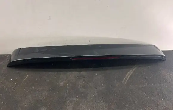 Audi Q7 4L Tailgate/trunk spoiler 4L0827933 4L0945097