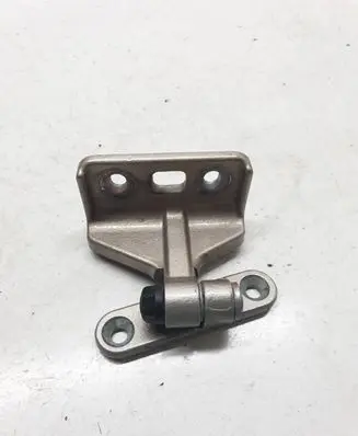 Mercedes-Benz CLS C219 Rear door upper hinge