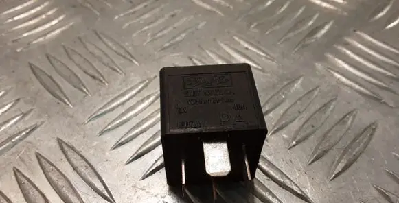 Ford Focus C-MAX Other relay 5M5T14B192CA