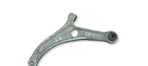 Hyundai i40 Front control arm WAHACZPRAWYI40