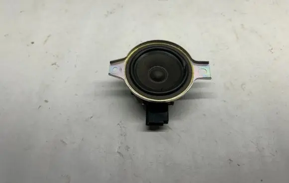 Chevrolet Camaro Panel speaker 84675581